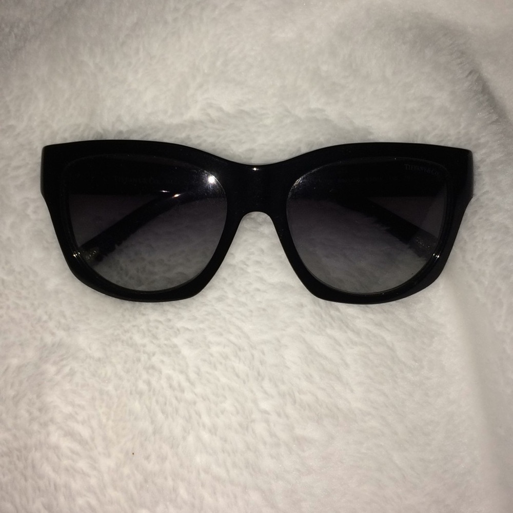 👒Tiffany & Co. Sunglasses👒